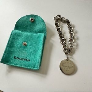 Tiffany & Co. Return to Tiffany Round Circle Charm Bracelet in Sterling Silver